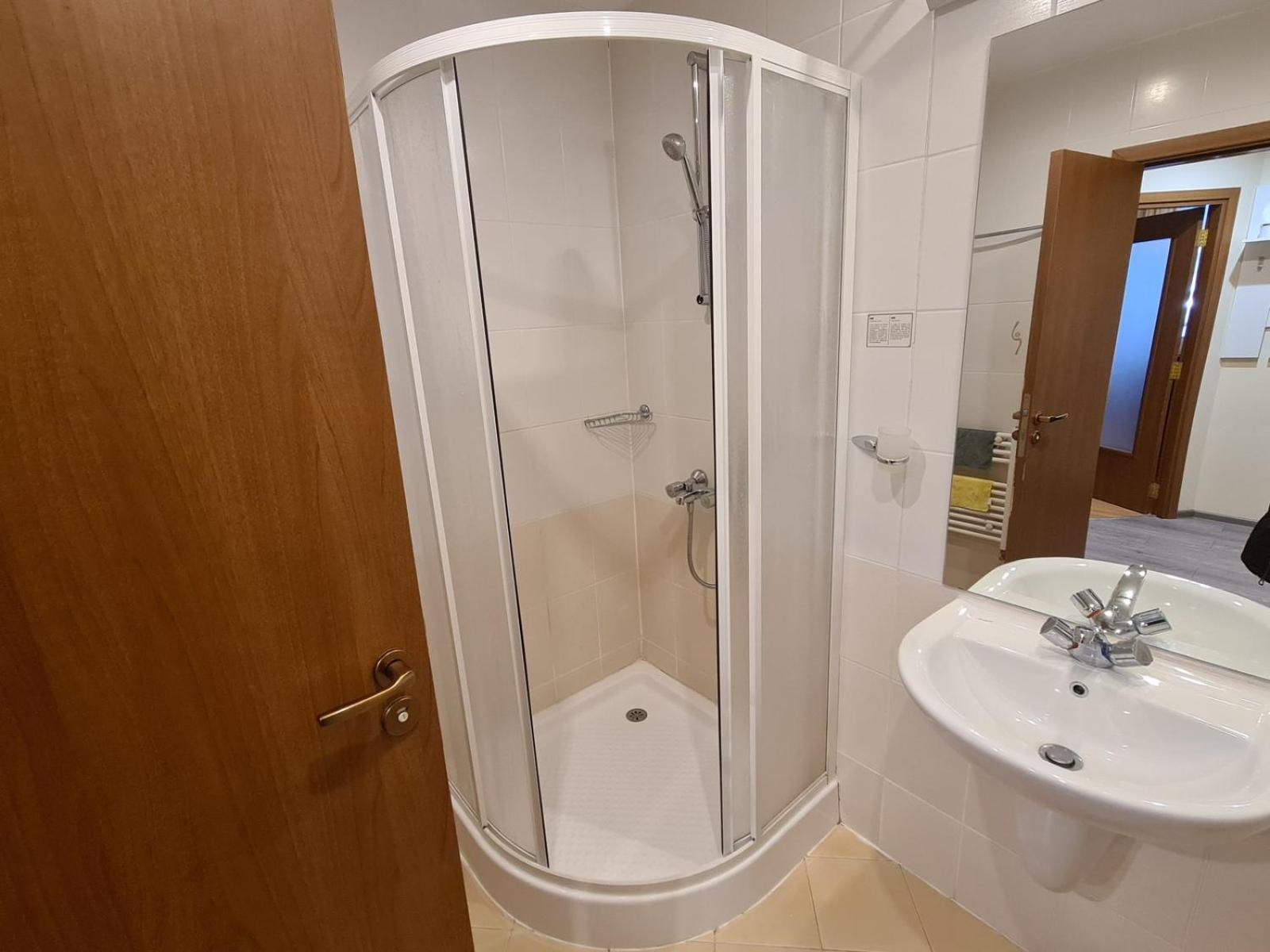 Forest Apartment/ Villa Park Borowec Zewnętrze zdjęcie
